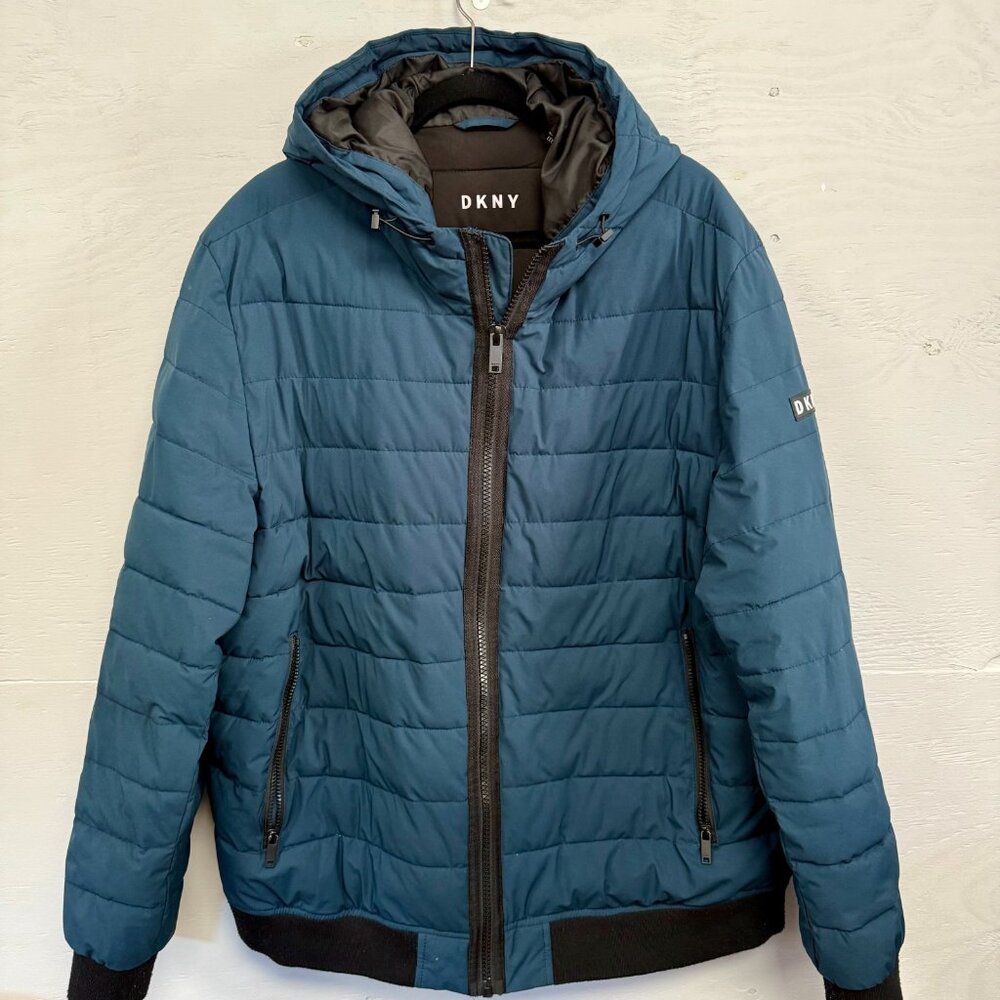 Men's DKNY Blue and Black Winter Puffer Jacket Size‎ XXL